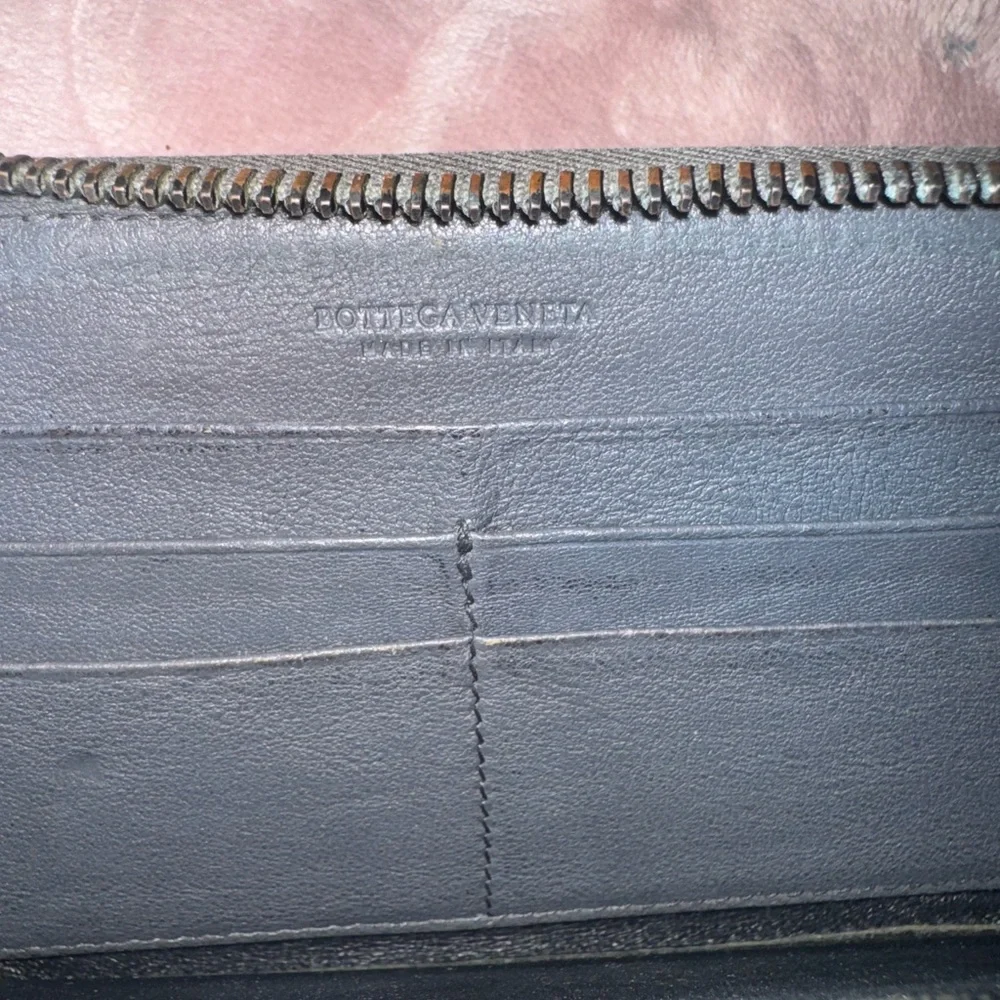 🔥AUTHENTIC🔥 BOTTEGA VENETA WOVEN LEATHER LONG WALLET